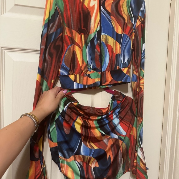 Abstract swirl skirt set - Picture 2 of 5